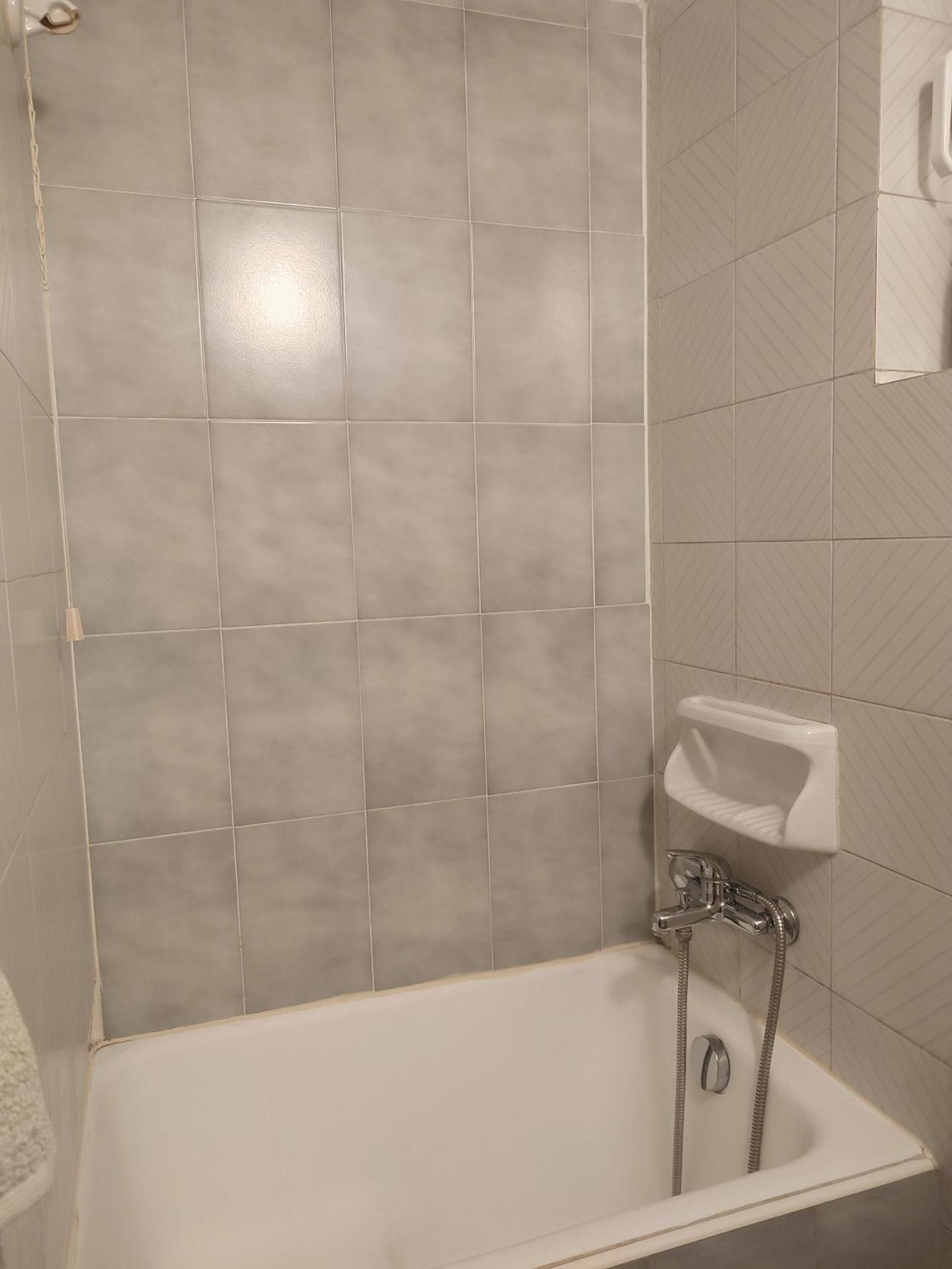 Mema'S Tranquil Studio In Patra - Free Parking מראה חיצוני תמונה